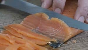 salmone affumicato affettato